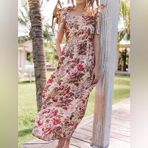 Gal Meets Glam Makenna Dress